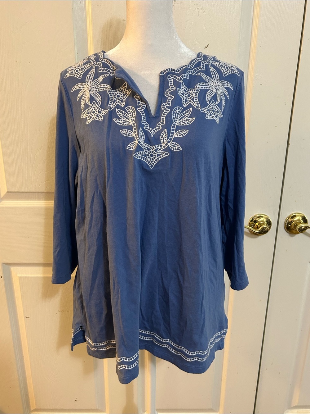 Talbots embroidered tunic, Large Petite
